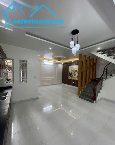 Bán nhà Nguyễn Tường Loan, Nghĩa Xá, Lê Chân, Hải Phòng. 4 tầng, 48m2, 2,78 tỷ. Ngang 6m, - 2