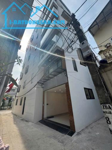 Bán nhà Thạch Bàn - Cạnh công viên. Gara ô tô - Thang Máy - Full nội thất. 41m x 7T