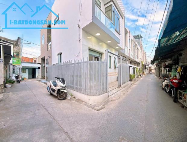 NHÀ FULL NỘI THẤT 2 phòng ngủ - MẶT TIỀN HẺM KINH DOANH ĐƯỢC