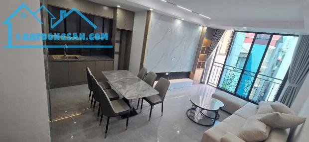 Cực phẩm Tây Hồ,nhà đẹp hiếm gặp,  tháng máy hiện đại, sát phố,36m* 6T - 2