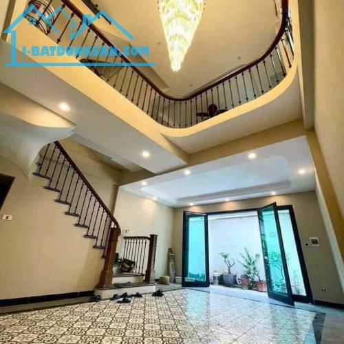 SIÊU VIP NGỌC TRÌ 45m2 6 TẦNG MT 5.2m,  8 tỷ 5, GARA Ô TÔ,  NÔI THẤT XIN XÒ. - 4