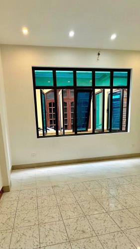Cho thuê nhà nguyên căn nhà mới 4 tầng - số 39 ngõ 175/5 Định Công. - 1