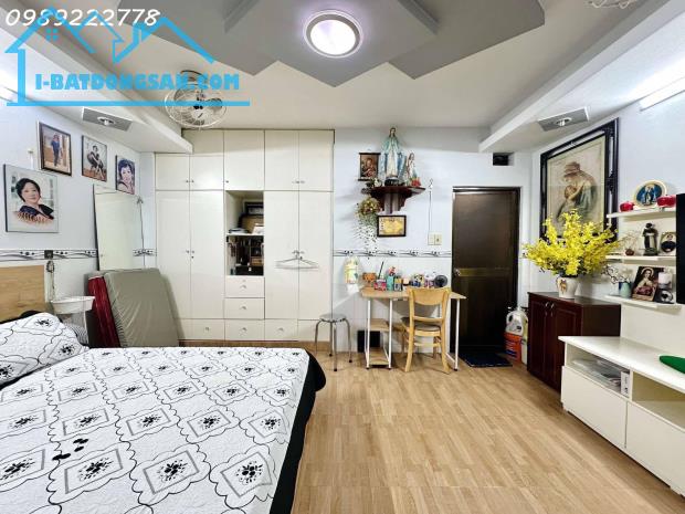 LÊ VĂN SỸ - HẺM TRẢI NHỰA 6M Ô TÔ QUAY ĐẦU -  74M2 ( 4.4x17.5 nở hậu 5m ) - 5 TẦNG - 8 - 4