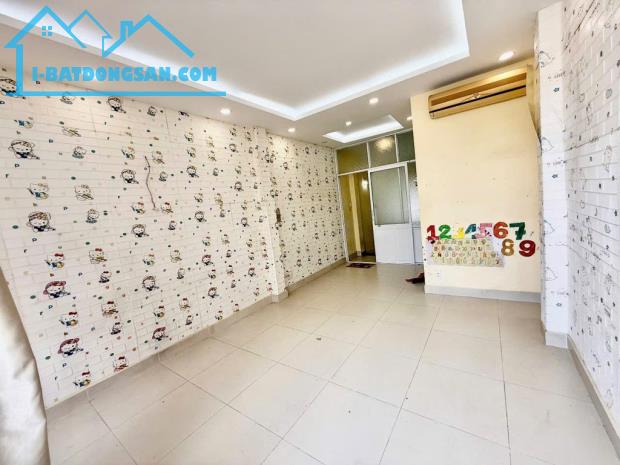 💥 Chỉ 5,95 tỷ nhà nở hậu 5T BTCT dòng tiền 18 tr/ tháng giá TL - Nhà bán Bình Thạnh - 2