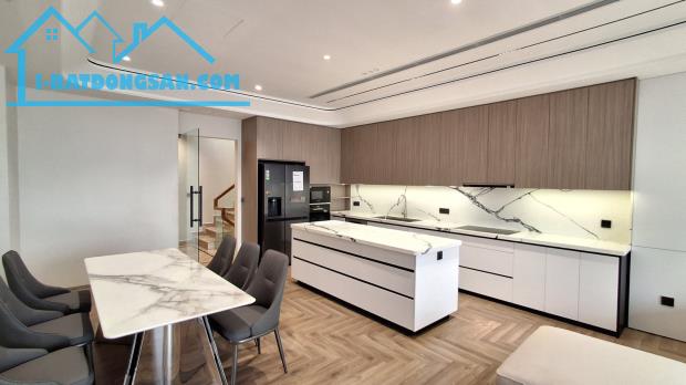 Siêu phẩm phân lô, oto tránh, vỉa hè đá bóng, KD đỉnh, 65m2, 5T, hơn 17 tỷ. - 1