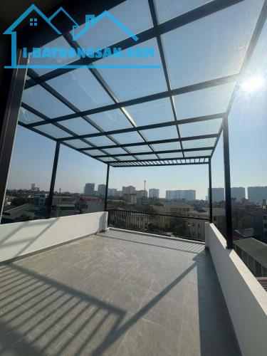 Bán Nhà Siêu Đẹp Phố Ngọc Thụy Long Biên - 47m2 - Thang Máy Gara Ô Tô - hơn 12 tỷ - 3