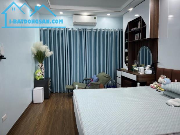 Nhà đẹp Vũ Xuân Thiều 33,5m - 6tầng - Full nội thất cao cấp - 3