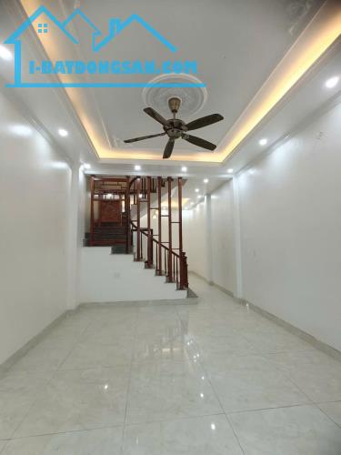 BÁN NHÀ ĐẸP 1.89 TỶ 3 TẦNG 56M2 KHU ĐÔNG MẠC PHÙ NGHĨA