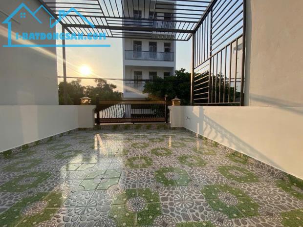 Bán Nhà Mặt Tiền,Ngay Ngã Tư Bốn xã,BHHA ( 4m x 16 m x 3 Tầng) 6,95 Tỷ TL - 4