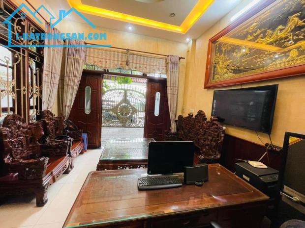 BT9- 💎 BIỆT THỰ FULL NỘI THẤT GỖ ĐỎ KHU VĂN CAO NGUYỄN SƠN – NGANG 8M – ĐẸP ẤM ÁP – CHỈ - 2