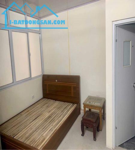 Cho thuê nhà riêng tại Ngõ Văn Hương. Thích hợp cho hộ gia đình - 2