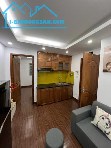 Bán CCMN LẠC LONG QUÂN: 50M, 2PN, NHÀ ĐẸP, VỊ TRÍ ĐẸP - 1