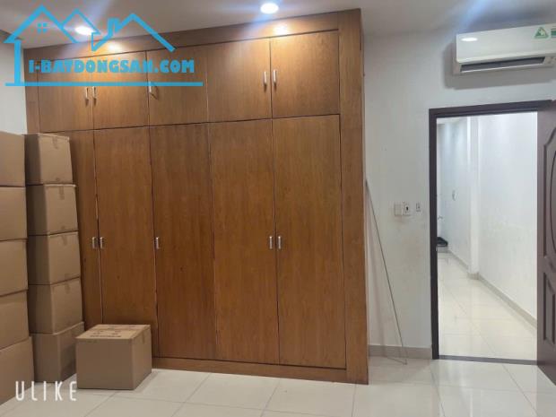 Bán nhà 1 Trệt 2 Lầu Trung Tâm Dĩ An 104m2,đường xe hơi,gần trường Câp 3 Dĩ An - 3
