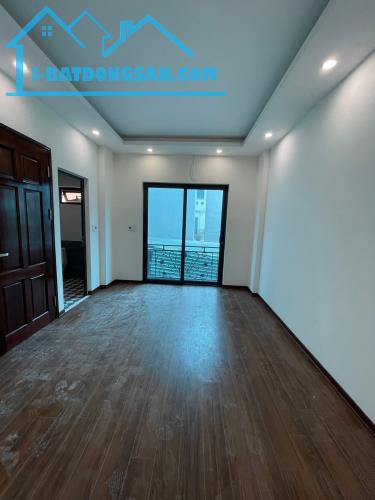 Bán nhà Ngô Quyền, 5 tầng đẹp, 45m², 4 ngủ, giá KHÔNG TƯỞNG