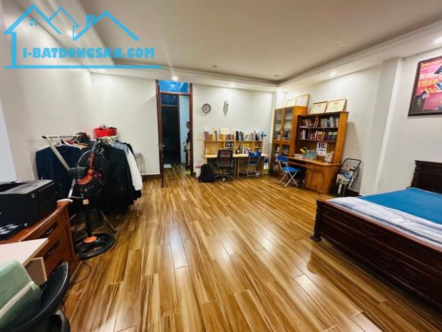 NHÀ MỚI ĐẸP 7 TẦNG THANG MÁY - PHỐ TRUNG KÍNH, CẦU GIẤY - 66M² - Ô TÔ - KD TỐT - GIÁ 24.5 - 3
