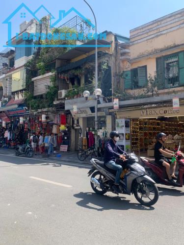 Bán nhà mặt phố Hàng Đào -Trung tâm phố cổ Hà Nội - Diện tích 100m2 - Giá 100 tỷ