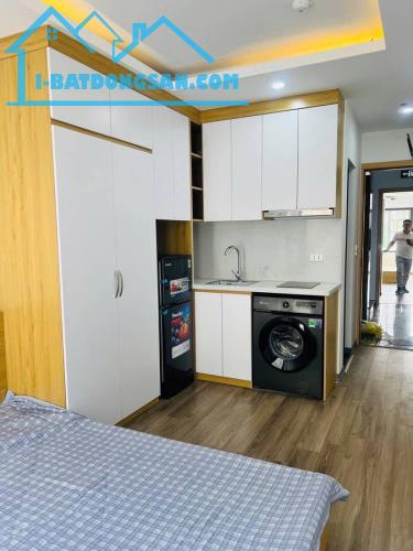 BÁN CCMN XÂY MỚI  - 6 TẦNG THANG MÁY - 10 PHÒNG CHO THUÊ - CÁCH Ô TÔ TRÁNH 5M