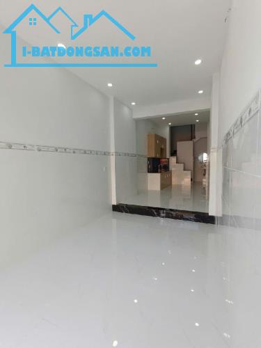 Mặt tiền Phạm Văn Chiêu P.9 GV - 3 tầng 110m2 - Nhỉnh 16 tỷ - 4
