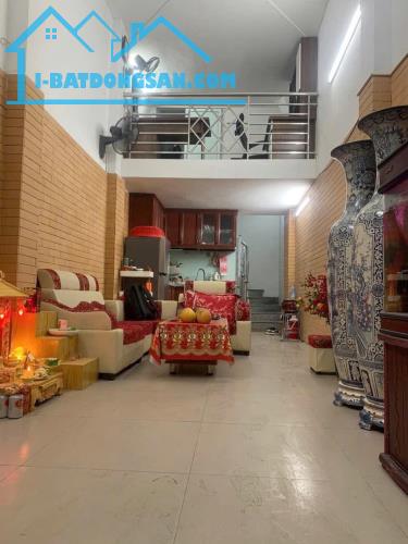 Nhà đẹp Chợ Khâm Thiên, giá 7.2 tỷ, 30m2x3T, KD được, ẢNH THẬT