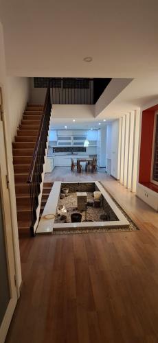 Cực Phẩm Ôtô đỗ-Phố Linh Lang (Liễu Giai, Kim Mã Thượng) 79m/ 5Tầng/MT 4.3m-33 Tỷ - 1