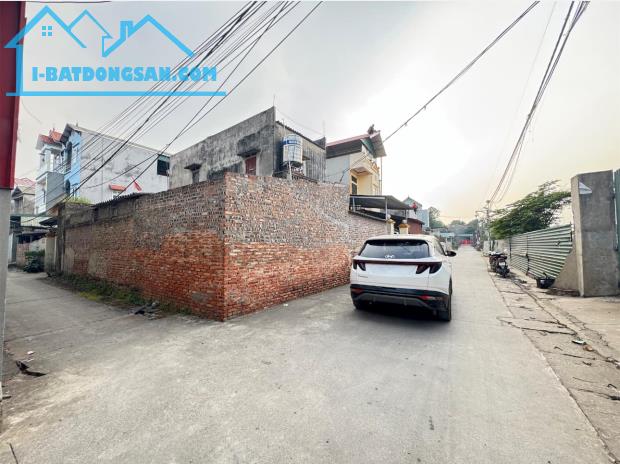 Cần bán gấp lô góc ngay gần KCN Phố Nối A, ô tô vào, giá tốt: 0835459289