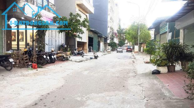 Hàng hiếm! Bán đất dịch vụ Vạn Phúc, phía sau shophouse Him Lam, 46m2, mt 4.6m giá đầu tư - 2