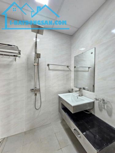 Nhỉnh 4 tỷ, 51 m2, chung cư 02 ngủ, 2 VS, sổ đỏ, Trần Quý Kiên, Trần Đăng Ninh, Dịch Vọng