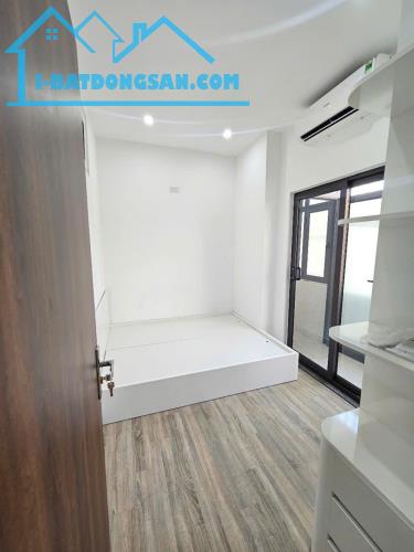 Nhỉnh 4 tỷ, 51 m2, chung cư 02 ngủ, 2 VS, sổ đỏ, Trần Quý Kiên, Trần Đăng Ninh, Dịch Vọng - 1