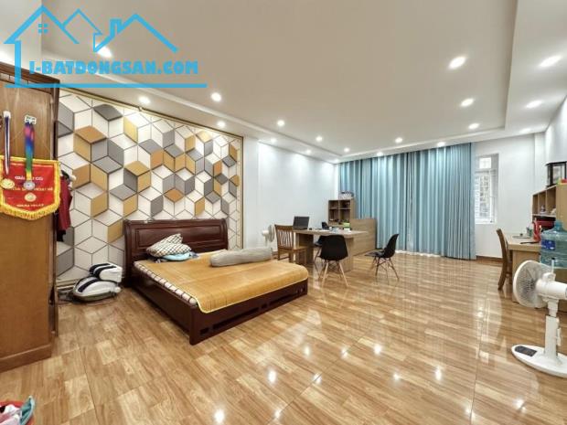 **Bán nhà mặt tiền Lê Lai** p12 quận Tân Bình; (5*35) 4 tầng - 15 tỷ - 1