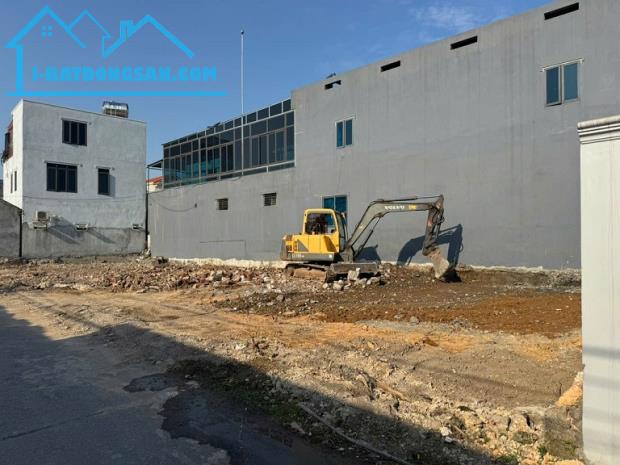 Sở hữu vị trí đắc địa tại xã Phù Ninh nơi tập trung mọi tiện ích - 1