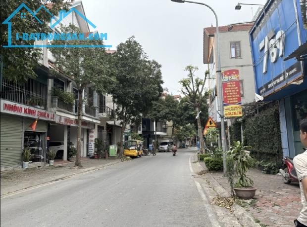 42 m đất Đa Tốn ( Gia Lâm) - vuông vắn - đường 2 ô tô tránh nhau - kinh doanh nhỏ - chỉ 4,