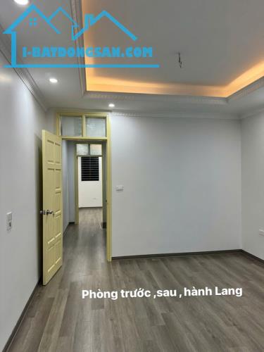 Bán Gấp Nhà Ô tô Đỗ Cửa Trần Thái Tông - Cầu Giấy- 40m2- 5 tầng – Giá chỉ 12.2tỷ. - 4