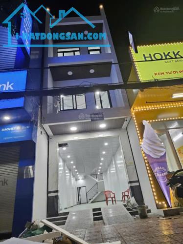 Cho Thuê Nhà 1 Trệt 2lầu Mới 100%, 88m2 (Dtsd=352m2)- Mặt Tiền Nguyễn Văn Cừ - 5