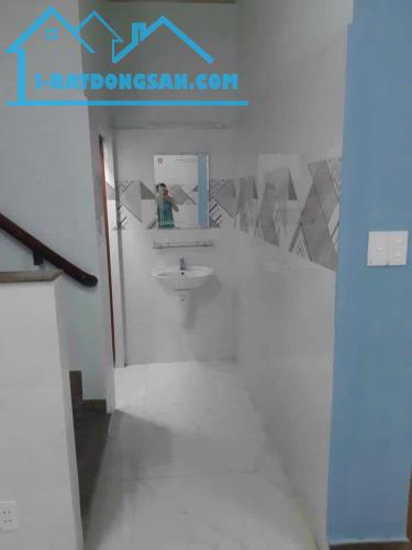 BÁN NHÀ MT ĐƯỜNG THỐNG NHẤT P15 GÒ VẤP-DT: 5,2M x 9M, 1 TRỆT, 1 LẦU-BUÔN BÁN-KD OK - 5