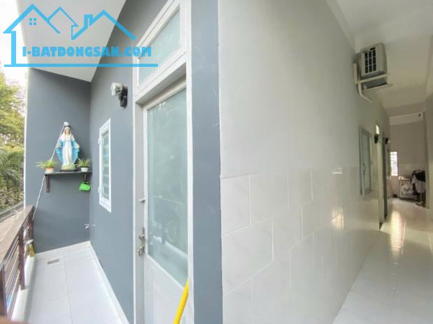 CẦN TRẢ NỢ NH BÁN GẤP NHÀ ĐẸP-HẺM XE HƠI THÔNG-CÁCH MT QUANG TRUNG P11 GV 40M - 3