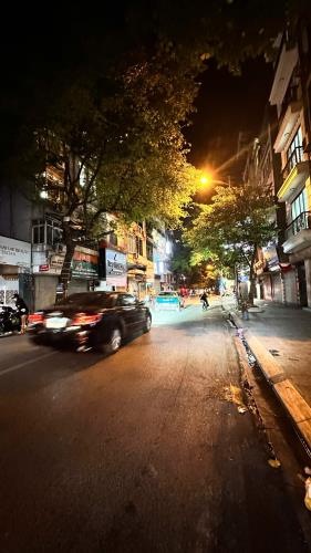 Bán nhà chính chủ tại Đường Thuỵ Khuê, Tây Hồ, Hà Nội mặt phố sinh lời, kinh doanh