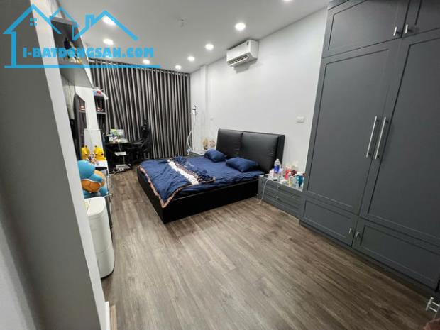Bán Gấp Nhà Hoàng Hoa Thám Ba Đình Lô Góc 41m2 – 5 Tầng – 8 tỷ - 1