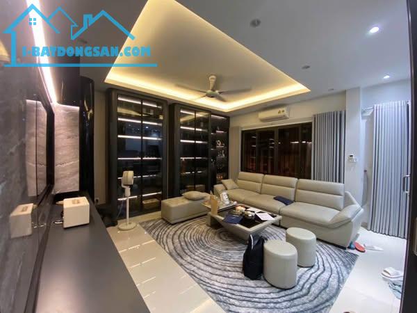 Bán nhà Phố Bạch Mai- Nhà dân tự xây- Full nội thất xịn- Ngõ rộng- Gần phố- Mặt tiền khủng - 1