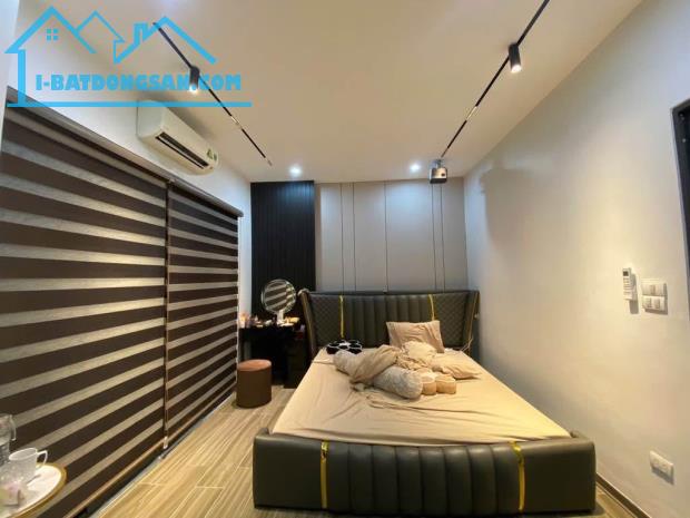 Bán nhà Phố Bạch Mai- Nhà dân tự xây- Full nội thất xịn- Ngõ rộng- Gần phố- Mặt tiền khủng - 4