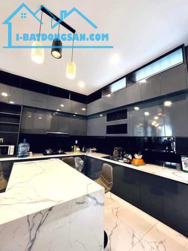 Bán nhà Huỳnh Tấn Phát, khu phố 1,P.Tân Thuận Đông, Quận 7 - 2