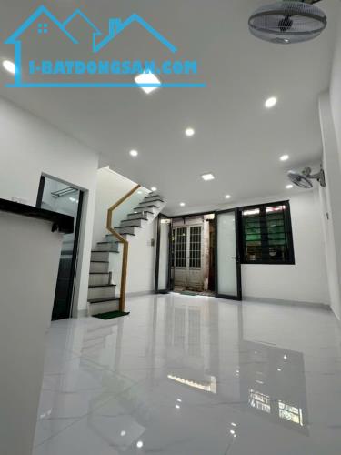 NGUYỄN THÁI SƠN SÁT EMART, GẦN ĐH VĂN LANG - DTSD 50M2 - 1T1L 2PN NHÀ MƠI Ở NGAY - Chỉ 2.X - 1
