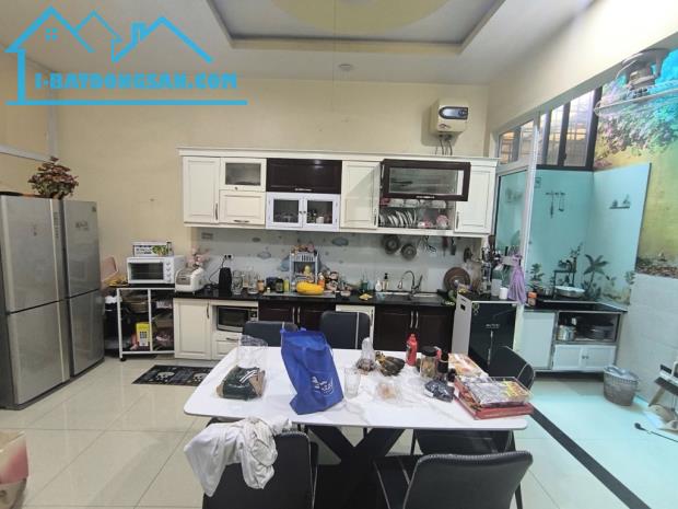 🏠 BÁN NHÀ NGỌC LÂM – LONG BIÊN - 3 TẦNG – 3 NGỦ – 35M² - MT 4M – GIÁ 5,2 TỶ - 1