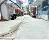 HƠN 7 TỶ NHÀ QUẬN 3 HẺM 5M - XE HƠI THÔNG NGUYỄN THIỆN THUẬT - DT 4.2*10M ĐÚC 2 TẤM