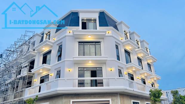 NHÀ PHỐ 4 TẦNG MẶT BIỂN SỔ ĐỎ SỞ HỮU LÂU DÀI NGAY BÌNH SƠN OCEAN PARK K2