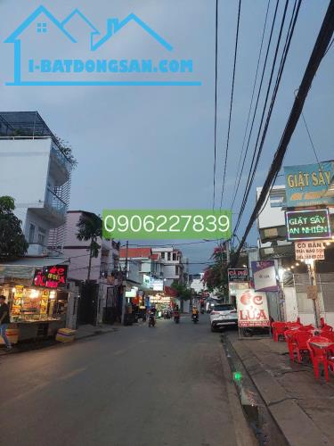 Biệt thự lô góc 2 mặt tiền,vị trí đẹp,hiếm  200m2 giá 19 tỷ thương lượng Lh 0906227839
