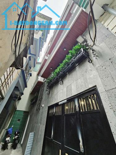 TOÀ CHDV TRẦN CUNG - 45M - 5 TẦNG - MT 9M - 8.95 TỶ - 5