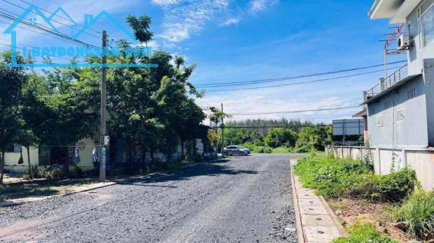 LÔ GÓC 2 MẶT TIỀN VIEW BIỂN LỘC AN- NGAY ĐƯỜNG VEN BIỂN VŨNG TÀU BÌNH CHÂU - 2