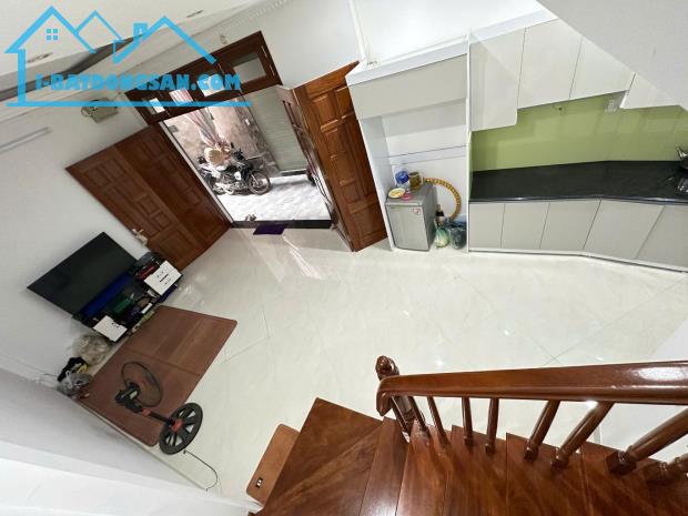 BÁN NHÀ NGÕ GỐC ĐỀ – MINH KHAI – HAI BÀ TRƯNG - CÁCH Ô TÔ TRÁNH VÀI MÉT | 30m² – 8.3 TỶ