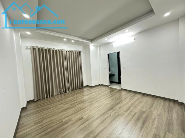 BÁN NHÀ NGÕ GỐC ĐỀ – MINH KHAI – HAI BÀ TRƯNG - CÁCH Ô TÔ TRÁNH VÀI MÉT | 30m² – 8.3 TỶ - 2