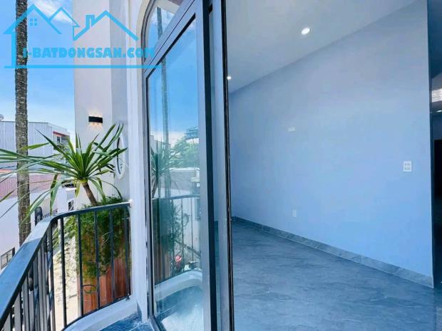 NỢ CỜ BẠC EM CẦN TIỀN TRẢ NỢ BÁN GẤP NHÀ LẦU SỔ SẴN CHỈ 700TR NHẬN NHÀ NGAY - 4